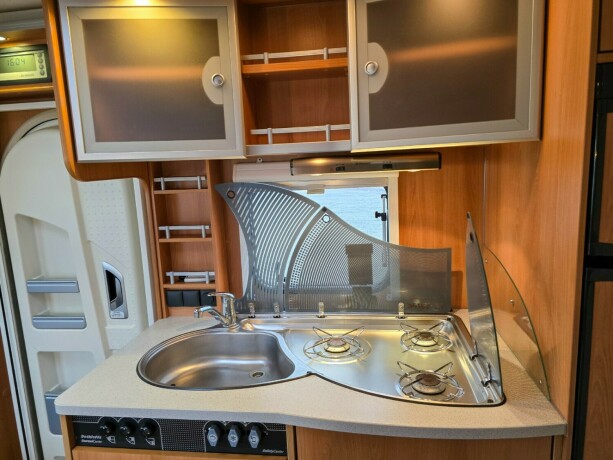 dethleffs-avantage-tilstandsrapport-diesel-2009-big-44