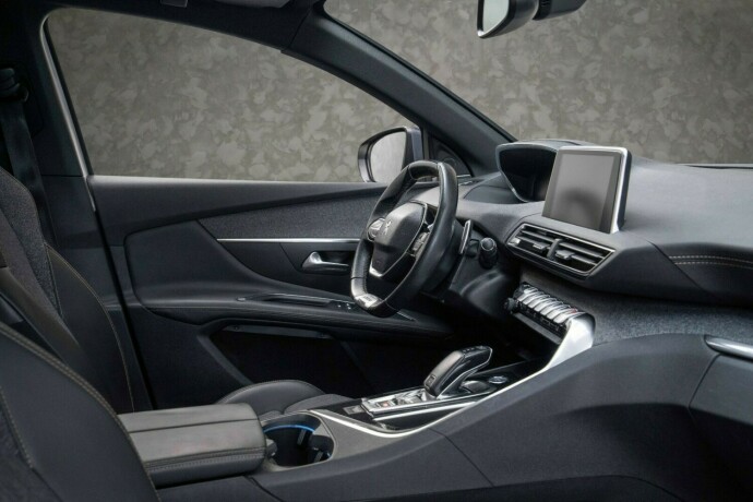 peugeot-3008-diesel-2016-big-32