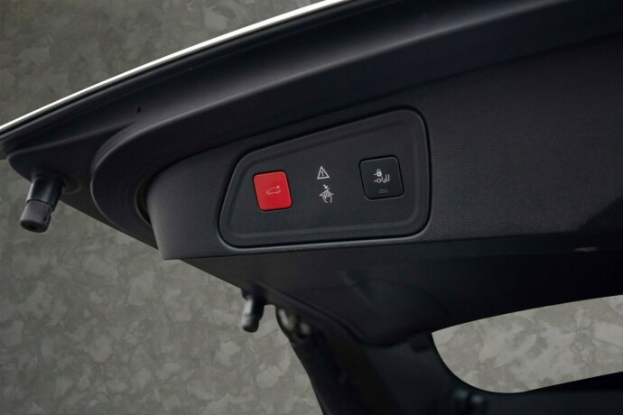 peugeot-3008-diesel-2016-big-34