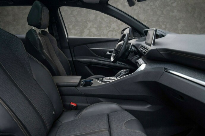 peugeot-3008-diesel-2016-big-31