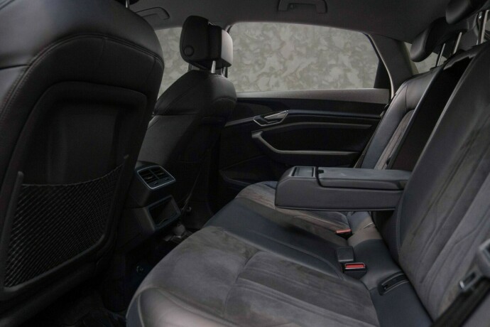 audi-e-tron-sportback-elektrisitet-2020-big-30