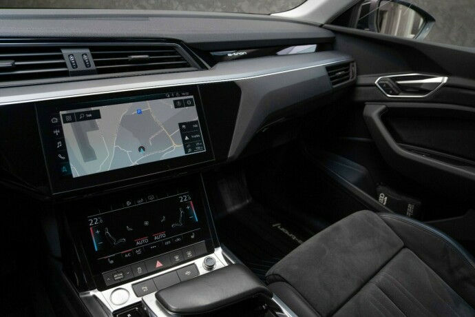 audi-e-tron-sportback-elektrisitet-2020-big-17