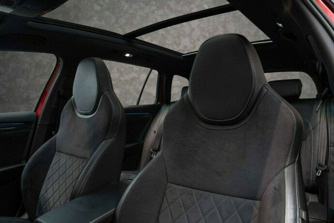 skoda-superb-diesel-2019-big-33