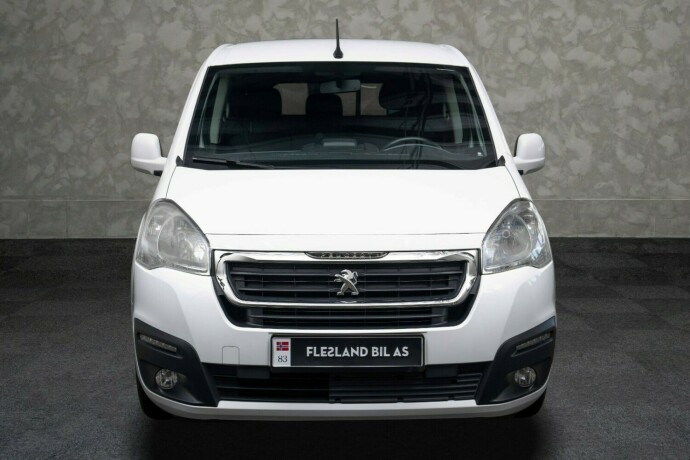 peugeot-partner-diesel-2016-big-6