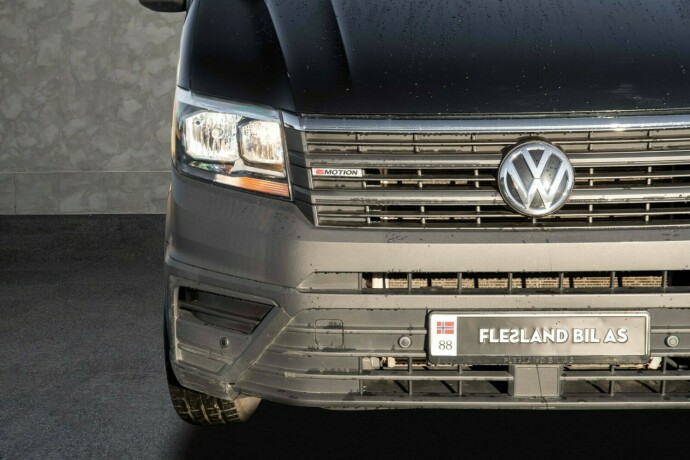 volkswagen-crafter-diesel-2019-big-3