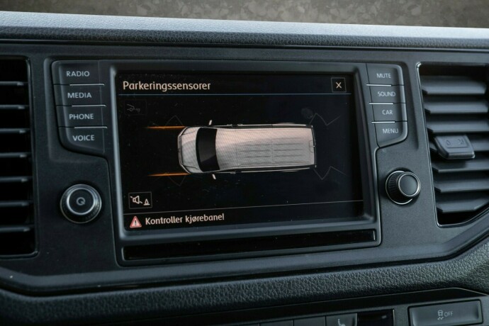 volkswagen-crafter-diesel-2019-big-14