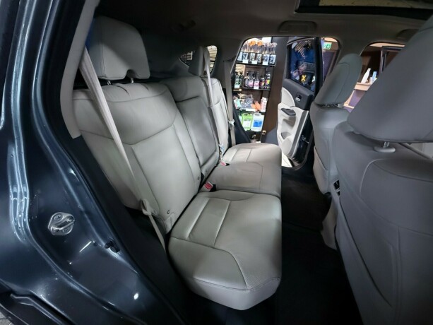 honda-cr-v-bensin-2013-big-31