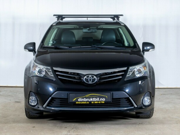 toyota-avensis-bensin-2012-big-1
