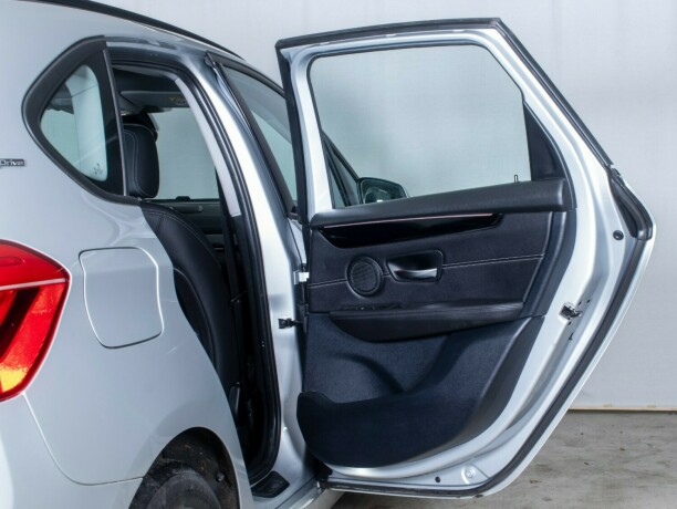 bmw-2-serie-elektrisitetbensin-2018-big-16