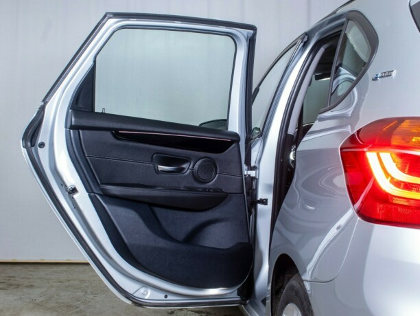 bmw-2-serie-elektrisitetbensin-2018-big-21