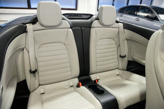 mercedes-benz-c-klasse-bensin-2016-big-8