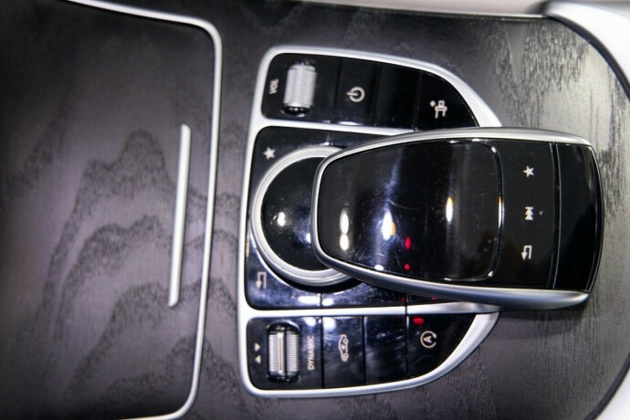 mercedes-benz-c-klasse-bensin-2016-big-19