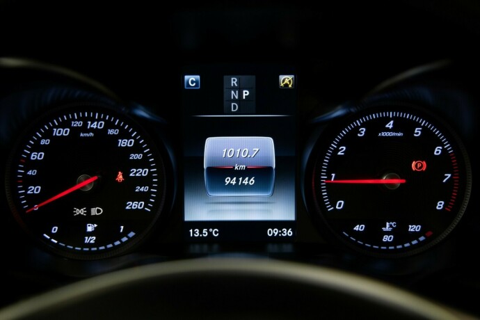 mercedes-benz-c-klasse-bensin-2016-big-11