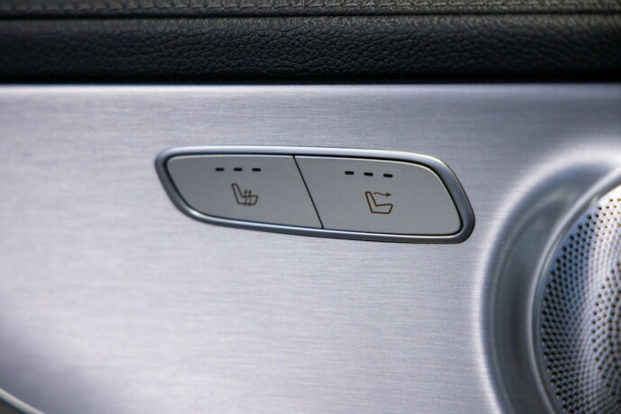 mercedes-benz-c-klasse-bensin-2016-big-18