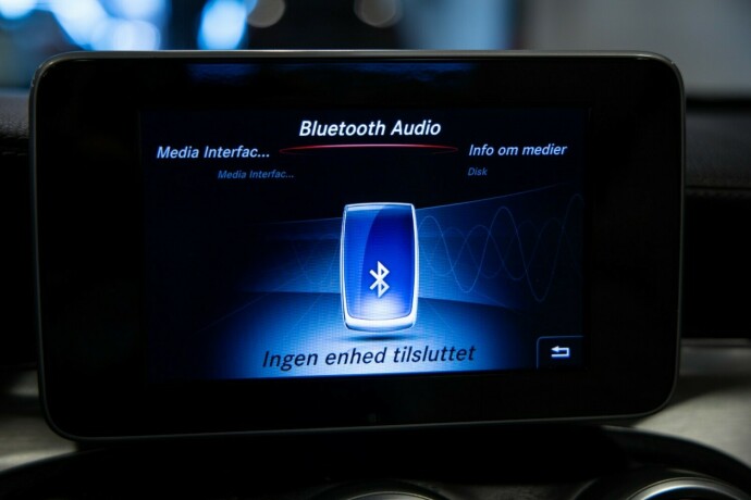 mercedes-benz-c-klasse-bensin-2016-big-15