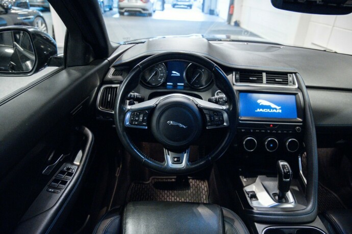 jaguar-e-pace-diesel-2018-big-10