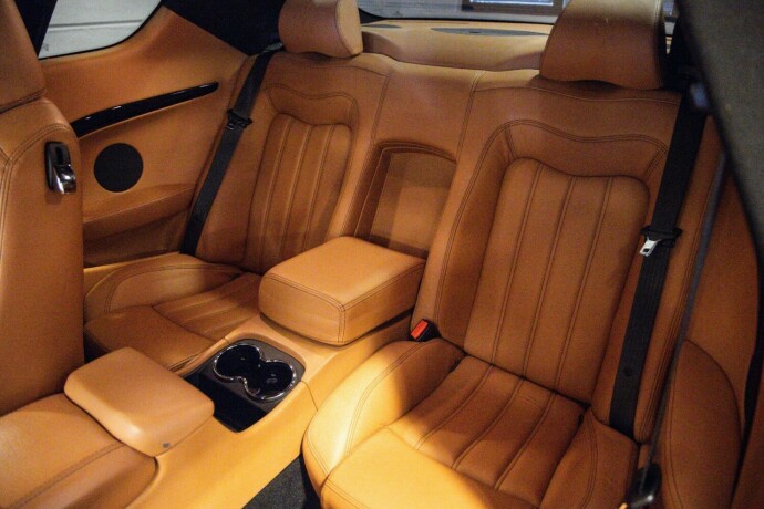 maserati-granturismo-bensin-2008-big-6