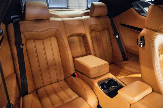 maserati-granturismo-bensin-2008-big-8