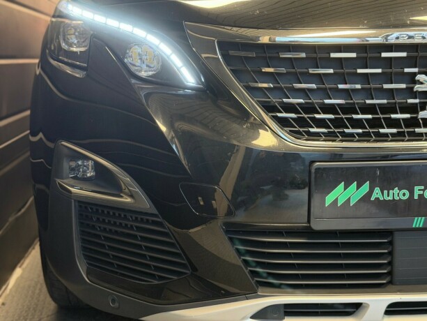 peugeot-5008-diesel-2020-big-30