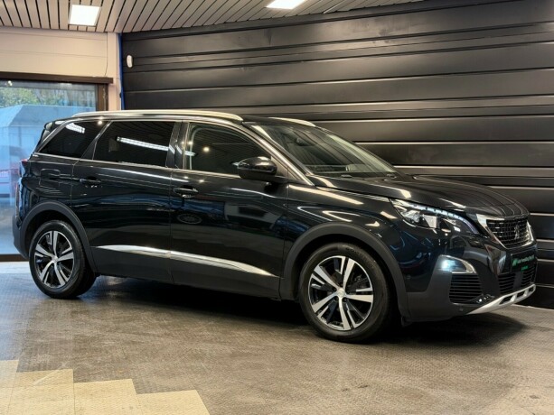 peugeot-5008-diesel-2020-big-9