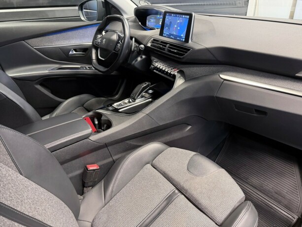 peugeot-5008-diesel-2020-big-15