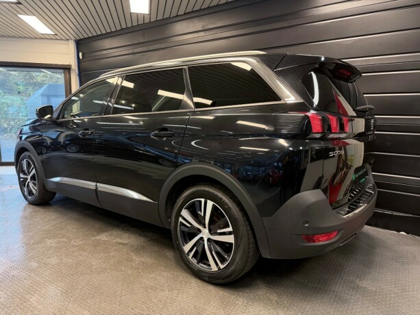 peugeot-5008-diesel-2020-big-5