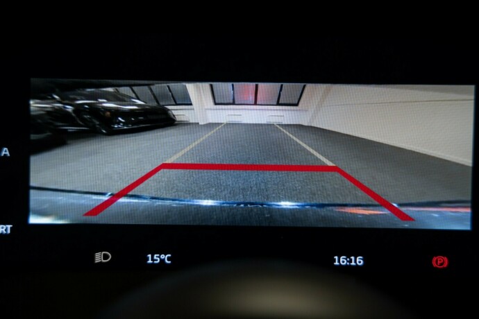 mclaren-artura-elektrisitetbensin-2023-big-10