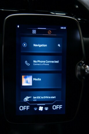 mclaren-artura-elektrisitetbensin-2023-big-9