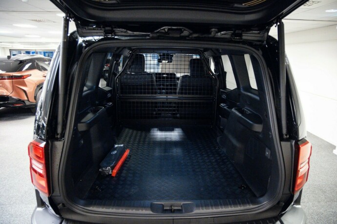 toyota-land-cruiser-2025-big-7