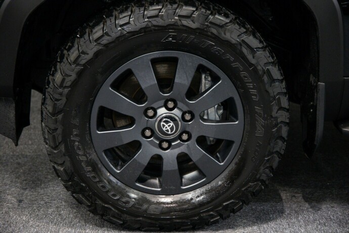 toyota-land-cruiser-2025-big-21