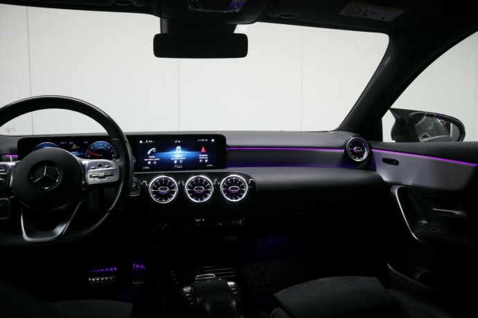 mercedes-benz-a-klasse-elektrisitetbensin-2021-big-17