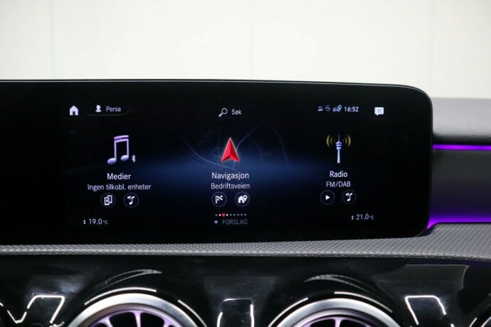 mercedes-benz-a-klasse-elektrisitetbensin-2021-big-26