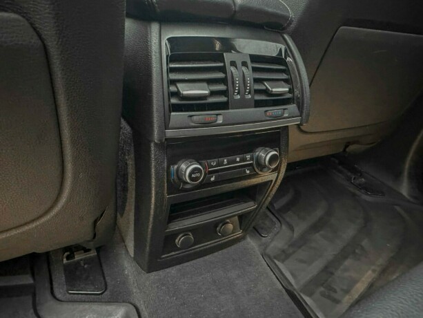 bmw-x5-elektrisitetbensin-2017-big-43