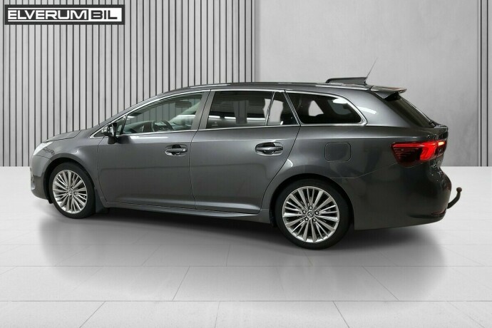 toyota-avensis-bensin-2015-big-10