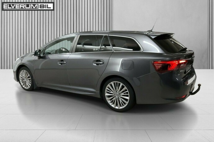 toyota-avensis-bensin-2015-big-6
