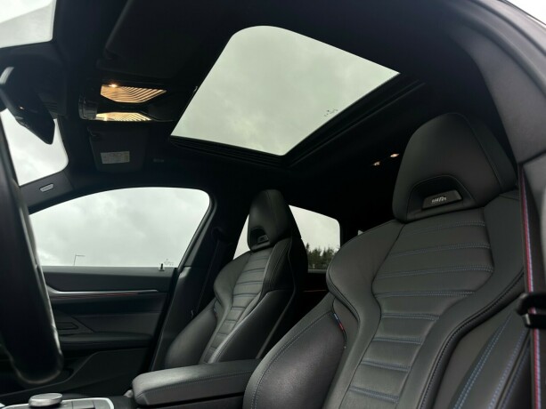 bmw-i4-m50-elektrisitet-2024-big-10