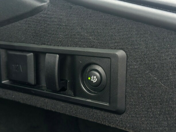 bmw-i4-m50-elektrisitet-2024-big-32