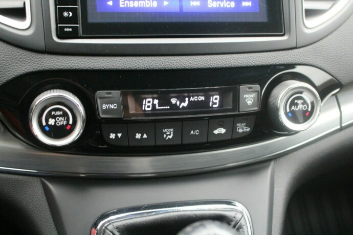 honda-cr-v-diesel-2016-big-15