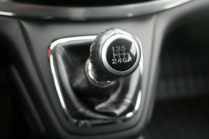 honda-cr-v-diesel-2016-big-16