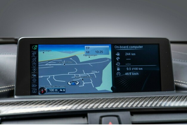 bmw-m3-bensin-2015-big-38