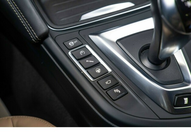 bmw-m3-bensin-2015-big-34