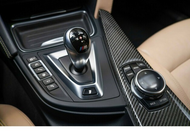 bmw-m3-bensin-2015-big-32