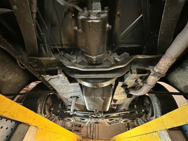 oldsmobile-andre-bensin-1938-big-54