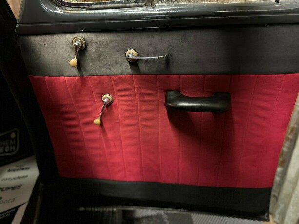 oldsmobile-andre-bensin-1938-big-35