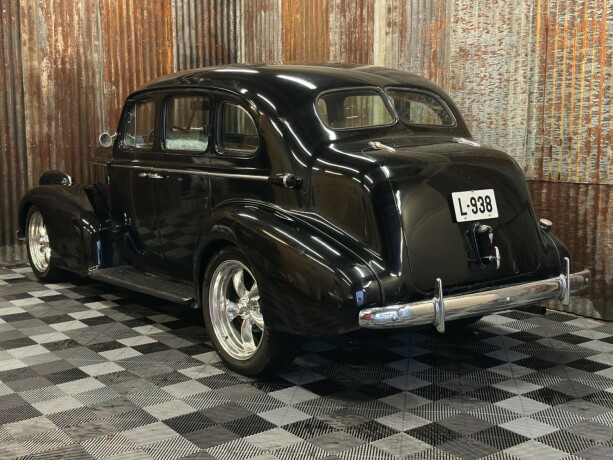 oldsmobile-andre-bensin-1938-big-9