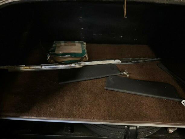 oldsmobile-andre-bensin-1938-big-44