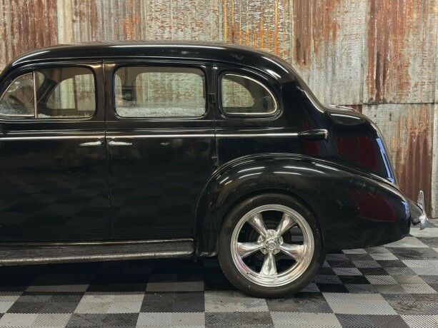 oldsmobile-andre-bensin-1938-big-11