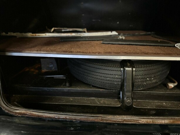 oldsmobile-andre-bensin-1938-big-45