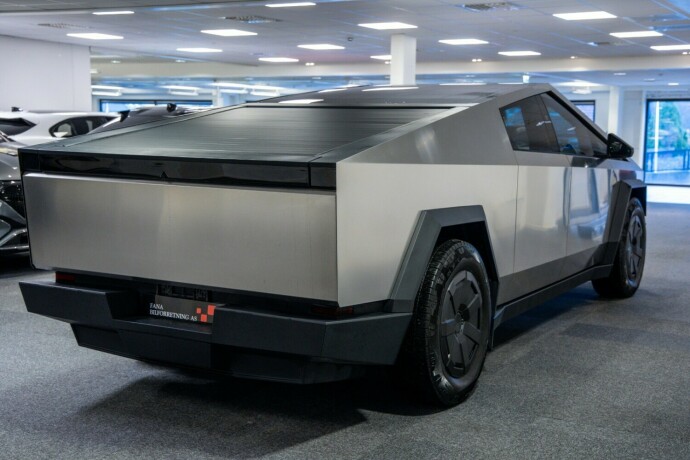 tesla-cybertruck-elektrisitet-2024-big-2