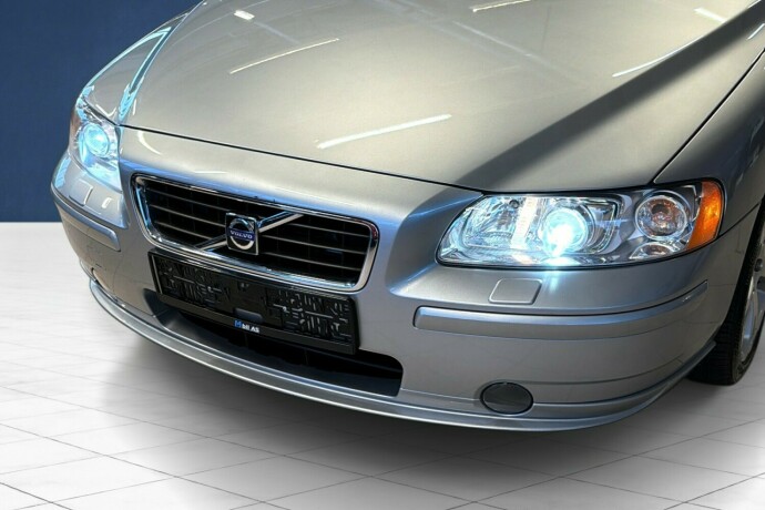 volvo-s60-diesel-2009-big-3